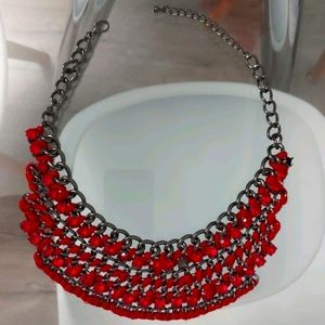 Statement necklace